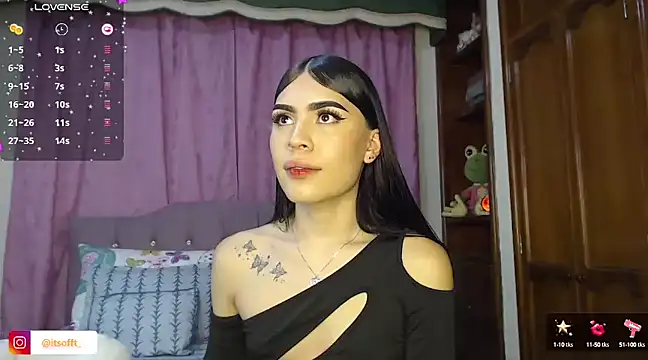 Snapshot of cuttebabe_ chatting on 01-28-25, 12:47 cuttebabe online show from 01-28-25, 12:47