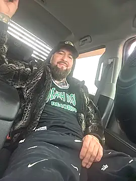 Beardedtattood online show from 03-19-26, 12:31