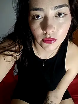 Snapshot of SophieWinslow chatting on 03-12-25, 11:22 SophieWinslow online show from 03-12-25, 11:22