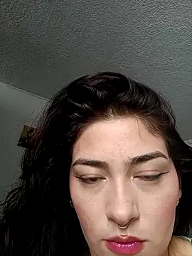 Snapshot of SophieWinslow chatting on 03-14-25, 09:21 SophieWinslow online show from 03-14-25, 09:21