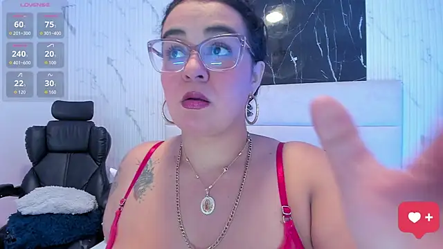 Snapshot of Reginavegaa chatting on 07-21-26, 11:34 Reginavegaa online show from 07-21-26, 11:34