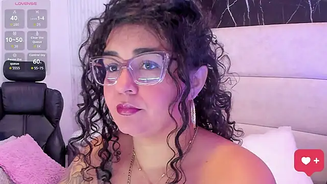 Snapshot of Reginavegaa chatting on 07-23-26, 08:34 Reginavegaa online show from 07-23-26, 08:34