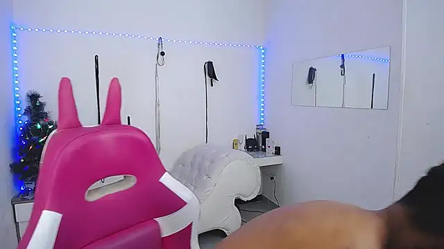 Leonard Price online show from 12-18-25, 07:09