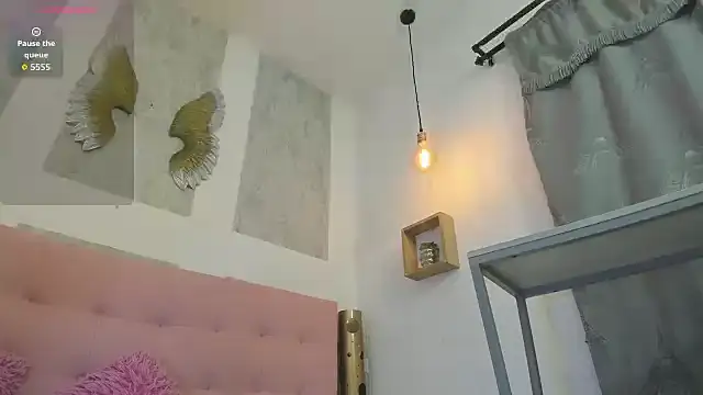 zhamira 21 online show from 10-16-25, 08:32