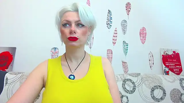 ForeverBarbie  online show from 02-14-26, 10:28