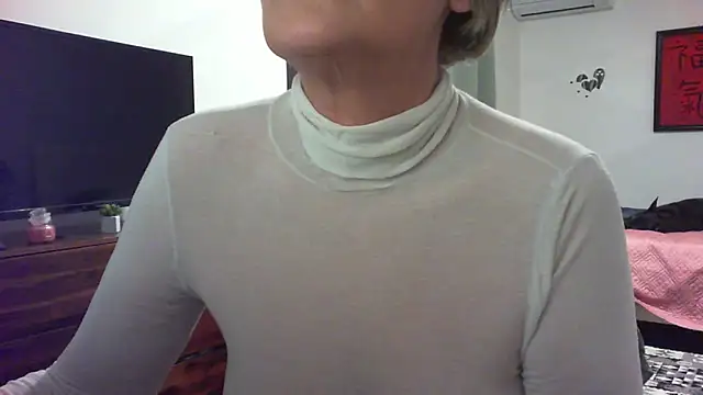   Angel78   online show from 05-08-26, 11:37