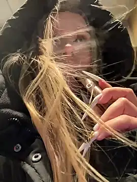 mur girl online show from 01-05-25, 02:19