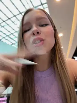 mur girl online show from 01-15-25, 09:24