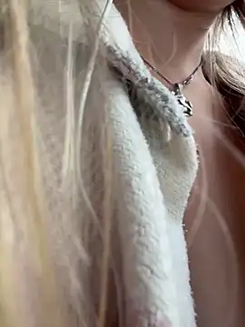 mur girl online show from 09-14-25, 11:09