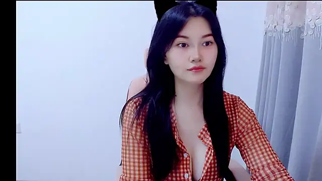 Little-sweet online show from 10-13-25, 02:33