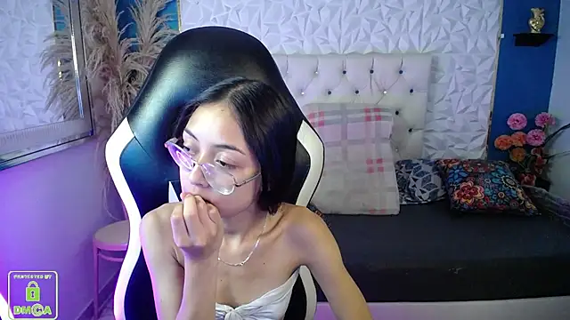 NathaliaSweet 11 online show from 02-13-26, 02:57