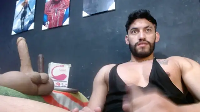 Snapshot of ethasteban27 chatting on 10-13-25, 10:59 ethasteban27 online show from 10-13-25, 10:59