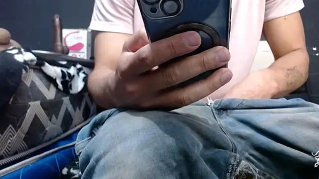 Snapshot of ethasteban27 chatting on 11-13-25, 11:09 ethasteban27 online show from 11-13-25, 11:09