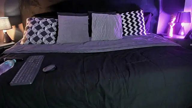 Aylen darkmoor online show from 02-14-25, 07:44