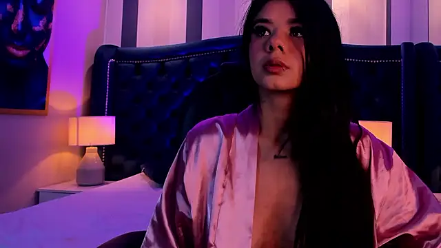 Violet Grace online show from 10-23-25, 11:09