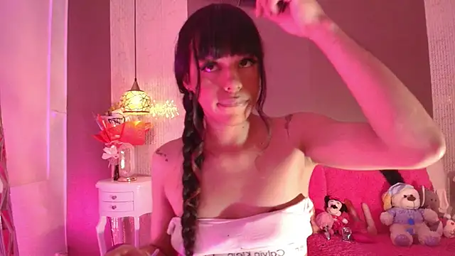 Snapshot of DannaDooll99 chatting on 06-07-26, 01:15 DannaDooll99 online show from 06-07-26, 01:15
