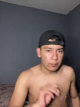 Oscar Bratz online show from 02-16-25, 04:53