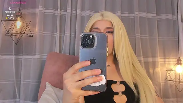 Nyx  Blackwood online show from 02-04-26, 04:18