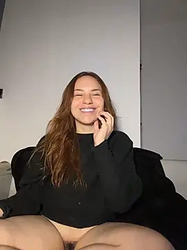 AgnesCampp online show from 10-31-25, 10:11