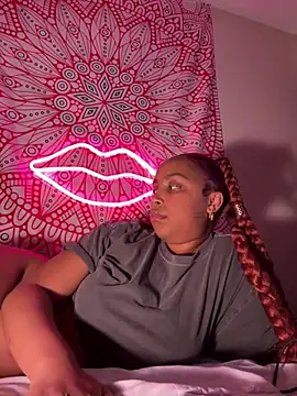 Snapshot of Jayhoney25 chatting on 03-09-25, 10:08 Jayhoney25 online show from 03-09-25, 10:08