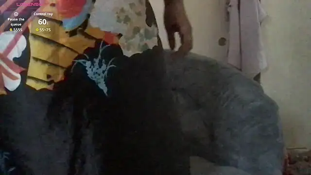 Snapshot of Jayhoney25 chatting on 02-25-26, 10:19 Jayhoney25 online show from 02-25-26, 10:19