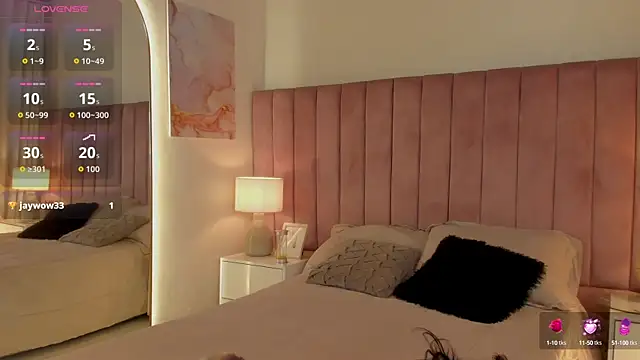 SweetGirl       online show from 09-10-25, 09:42