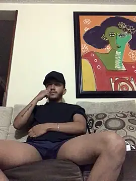 kmilo2405 online show from 12-22-25, 02:41