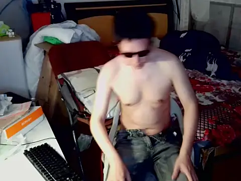 hotkaier online show from 04-02-26, 07:39