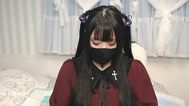 Snapshot of yua0727 chatting on 05-20-26, 01:50 yua0727 online show from 05-20-26, 01:50