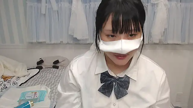 Snapshot of yua0727 chatting on 06-05-26, 01:50 yua0727 online show from 06-05-26, 01:50