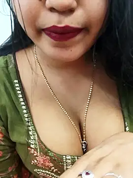 Sania-Love online show from 01-12-26, 10:48