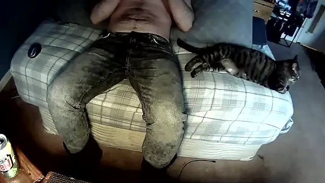 Spunwhiteboy1992 online show from 04-19-26, 09:17