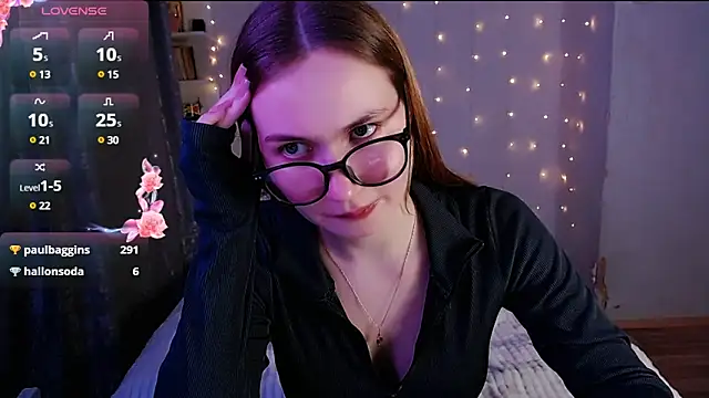 Snapshot of Miya_Mark chatting on 02-25-25, 04:53 Miya Mark online show from 02-25-25, 04:53