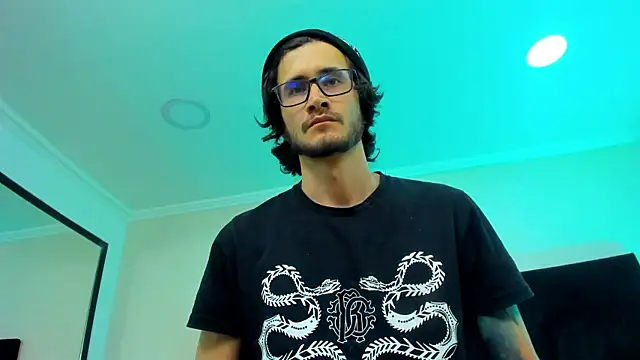 Loggan donnelly online show from 02-09-25, 01:11