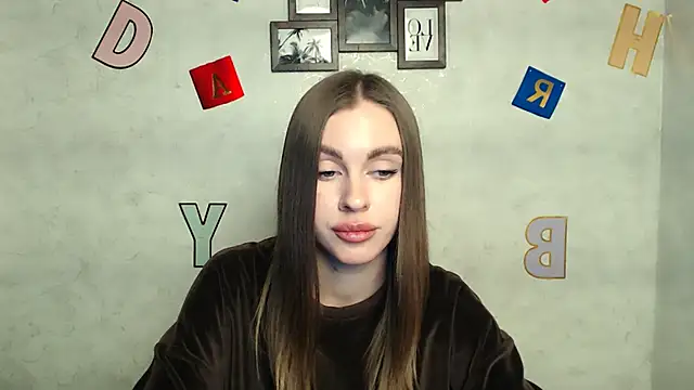 AlisaCatty  online show from 02-14-25, 02:02