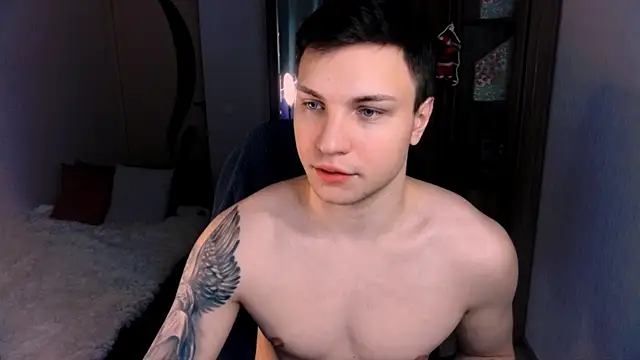 handsome guy01 online show from 12-20-24, 01:36