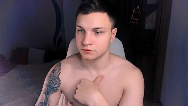 handsome guy01 online show from 01-09-25, 12:25