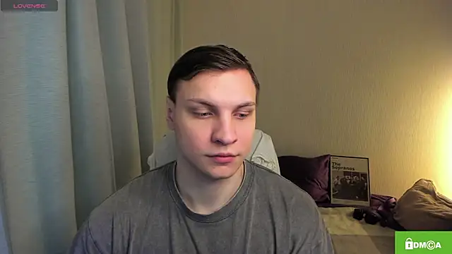 handsome guy01 online show from 04-09-26, 07:52