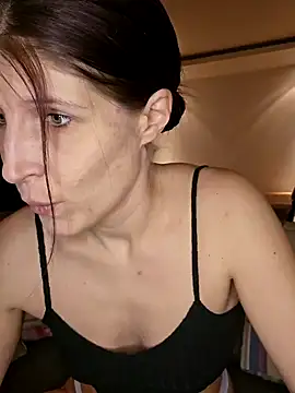 Lenchen  online show from 02-13-25, 08:45