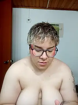 amalia love online show from 01-10-26, 03:14