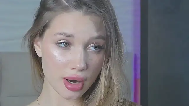 ViolaFlirt online show from 02-11-25, 09:53