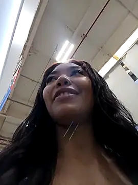 lianisrose online show from 11-14-25, 06:50