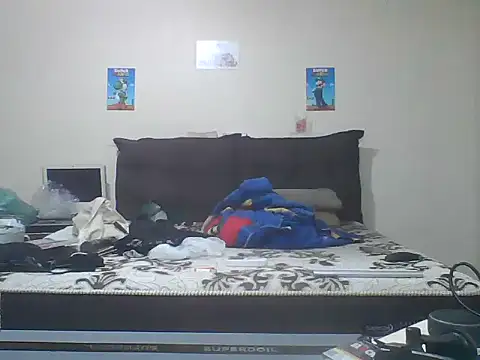 SOLESFETISHBR online show from 04-16-26, 03:35