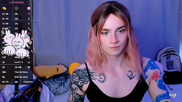 Alice Hells online show from 06-13-26, 06:44