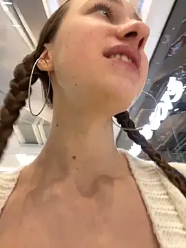 Lia  Love online show from 12-30-24, 12:20