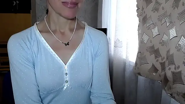 Snapshot of Pepper_mur chatting on 06-19-26, 07:45 Pepper mur online show from 06-19-26, 07:45