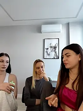 ShySonya online show from 11-08-25, 11:21