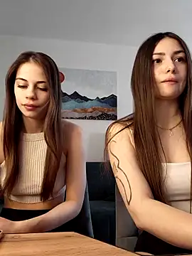 Snapshot of ShySonya chatting on 05-09-26, 07:13 ShySonya online show from 05-09-26, 07:13