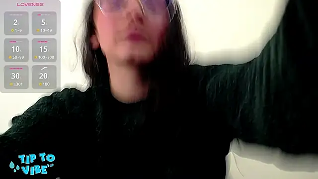 Snapshot of Kay_LustyWife chatting on 12-04-24, 03:21 Kay LustyWife online show from 12-04-24, 03:21