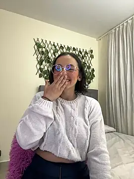 Snapshot of Kay_LustyWife chatting on 01-22-25, 01:21 Kay LustyWife online show from 01-22-25, 01:21